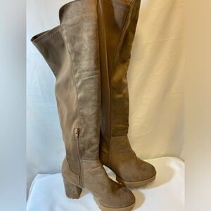 Wild Diva Tall Tan Women’s Boots Size 7